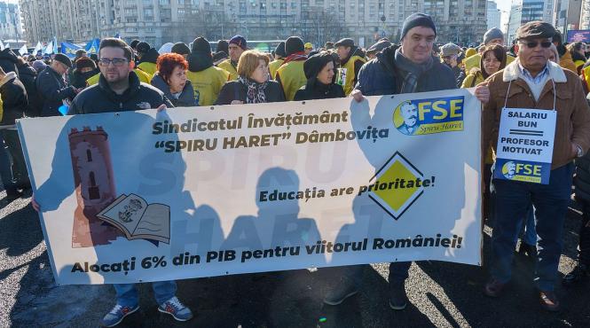 profesori salarii intarziere facturi cheltuieli solutie