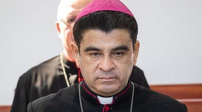 tradator terorism inchisoare episcop catolic refuzat exil