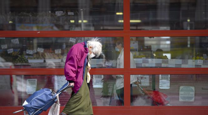 batrani izolati merg zeci kilometri cumpara medicamente
