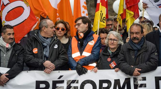 pensii franta problema executiv pericol