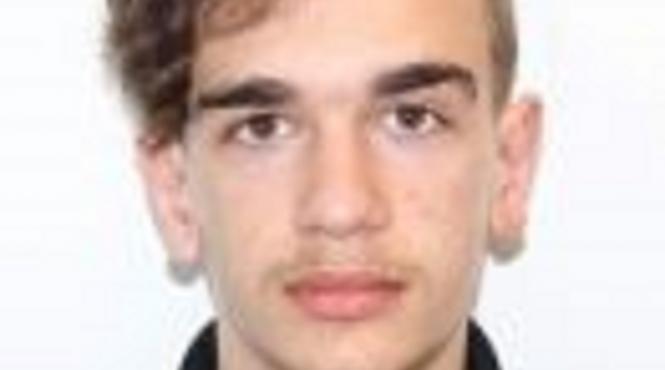 politia capitalei baiat 14 ani disparut