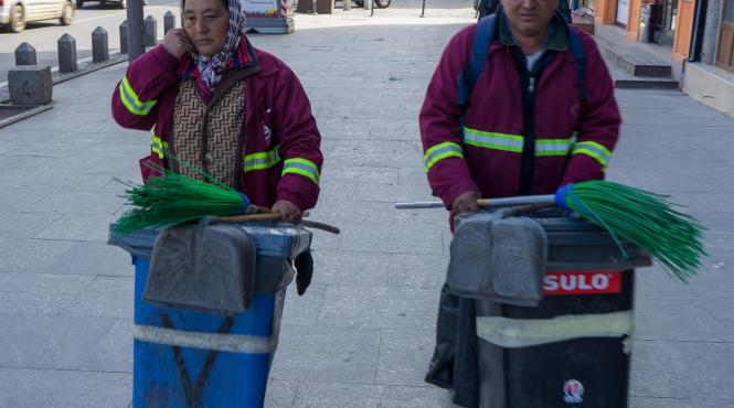 licitatie serviciu salubrizare sector 4