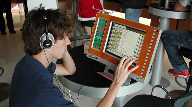 alfabetizare digitala elevi clase i xii romania