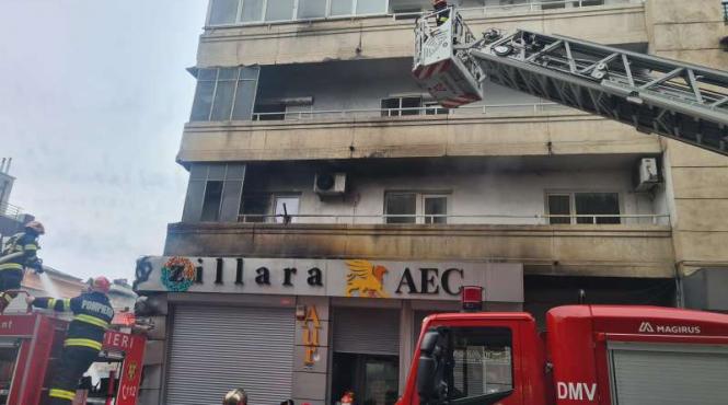incendiu bloc bucuresti persoane evacuate