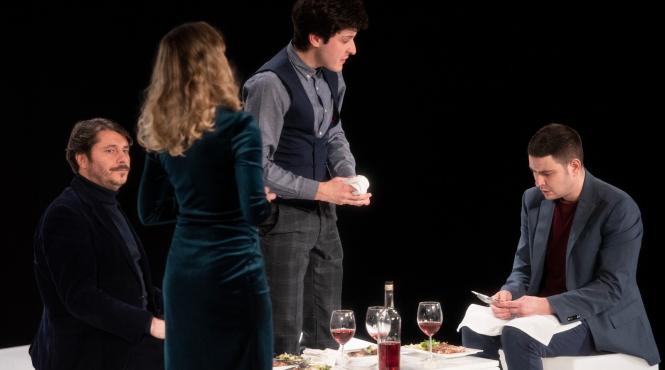 cock de mike bartlett 21 martie la excelsior in cadrul campaniei uniter artisti pentru artisti