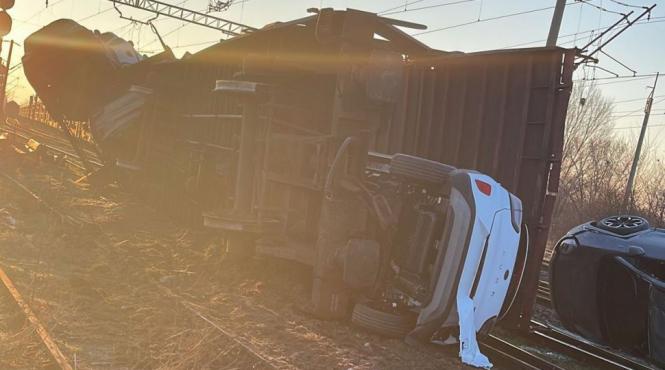 ancheta accident feroviar teleorman de ce nu franare mecanic tren culoare rosie semafor