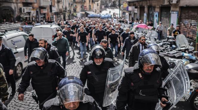 frankfurt penalizat uefa stadion inchis meci napoli