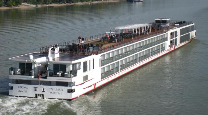 deschis sezon croaziere dunare nava viking rinda acostat port constanta majoritate pasageri americani