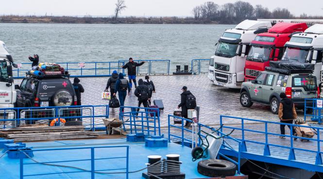 vama isaccea blocata de tirurile din ucraina soferii asteapta zile intregi sa treaca frontiera