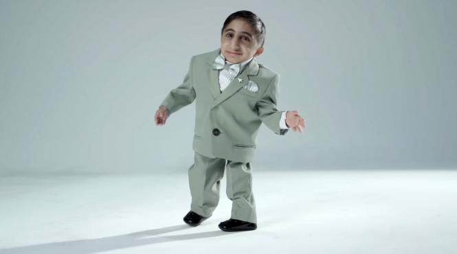 record cel mai scund barbat lume 65 cm