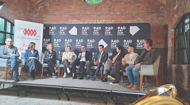 galerii arta contemporana hotel caro sculpturi