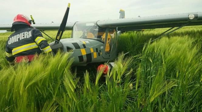 aeronava combustibil aterizare