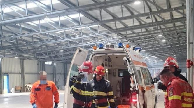 barbat prins presa hidraulica