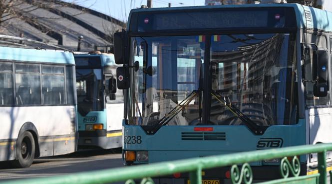 linii autobuze trasee modificate sambata dimineata