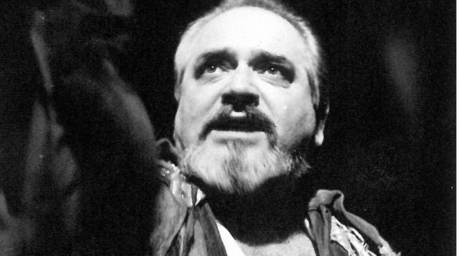 alexandru repan primul om impins spre teatru mama mea