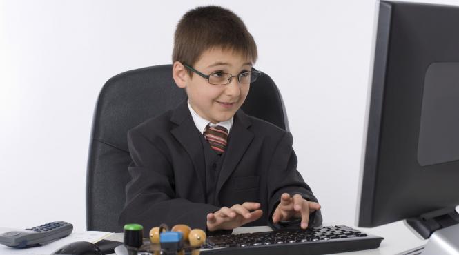 euro 200 bani stat elevi achizitie calculatoare