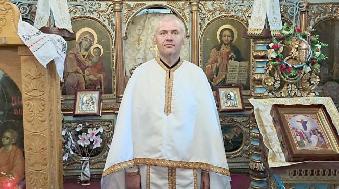 preot oameni religie zile sarbatoare