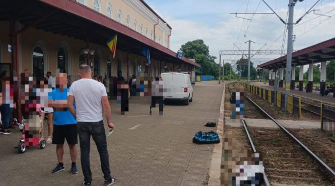 barbat sarit tren roman decedat