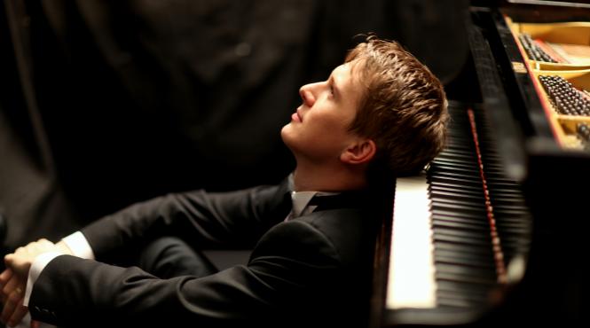 solitudes sergiu tuhutiu teatrul godot