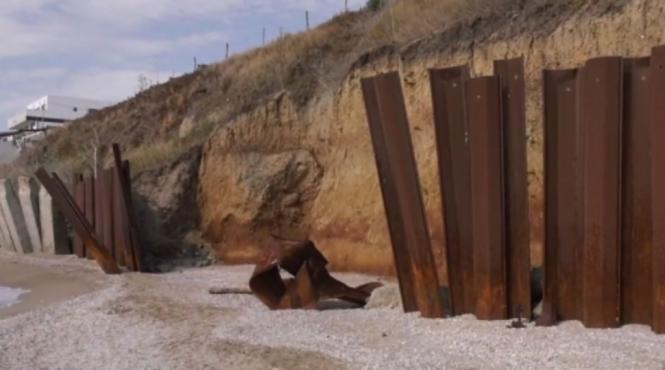 statiune marea neagra fara faleza pericol turisti