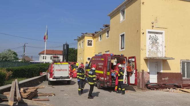 tavan imobil reabilitare prabusit peste muncitori