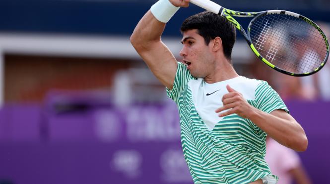 carlos alcaraz titlu queen s club