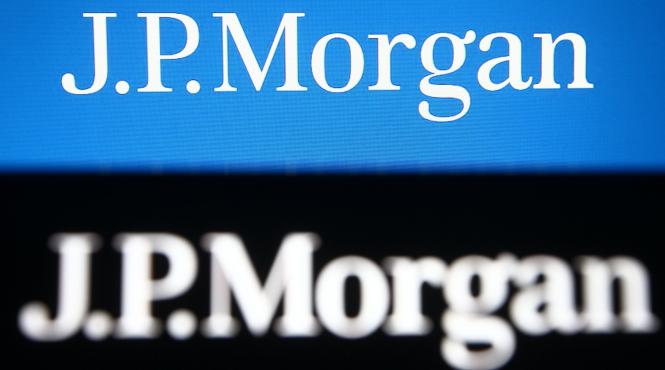 banci sua trec teste recesiune severa