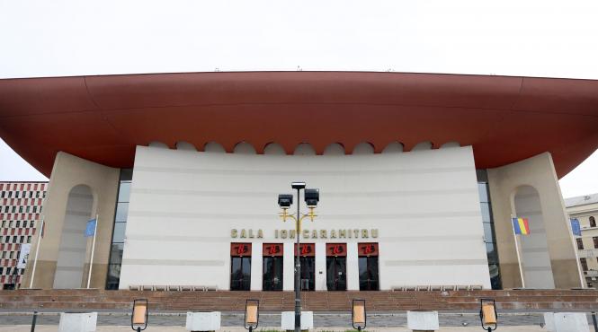 tnb incheie stagiunea cu 18 premiere si anunta alte cinci spectacole in aceasta toamna