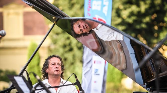 flautul fermecat pianul calator alba iulia sarbatoarea muzicii