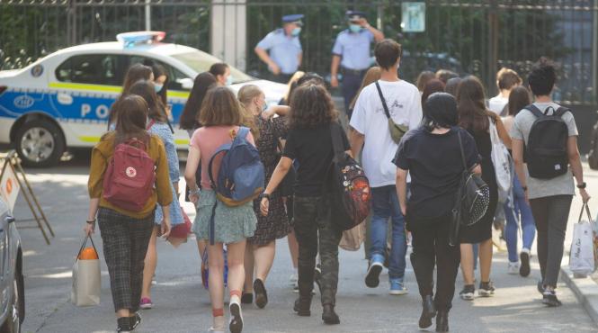 absolventi clasa a viii a scoli profesionale scandal transfer repartizati