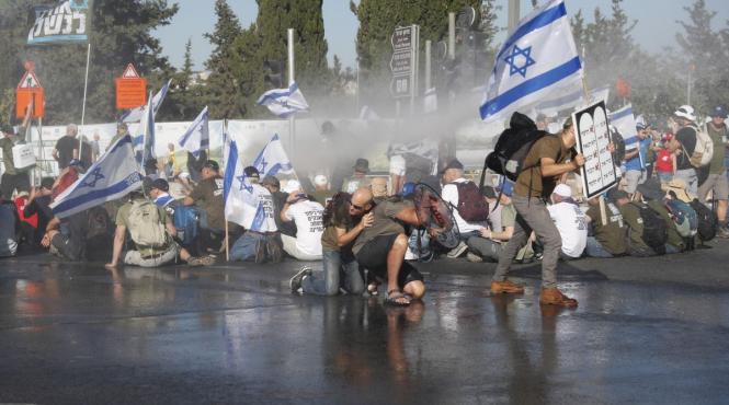 israel razboi civil netanyahu curte constitutionala haos