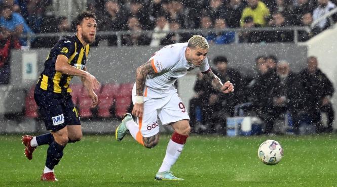 galatasaray transfer icardi psg