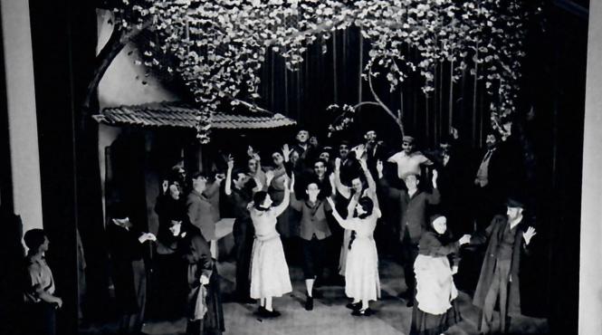 teatrul evreiesc stat 75 ani