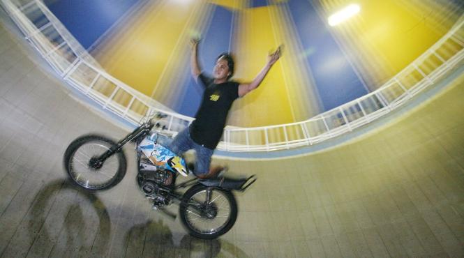 medic spitalul urlati cusut picior tanar maner frana bicicleta