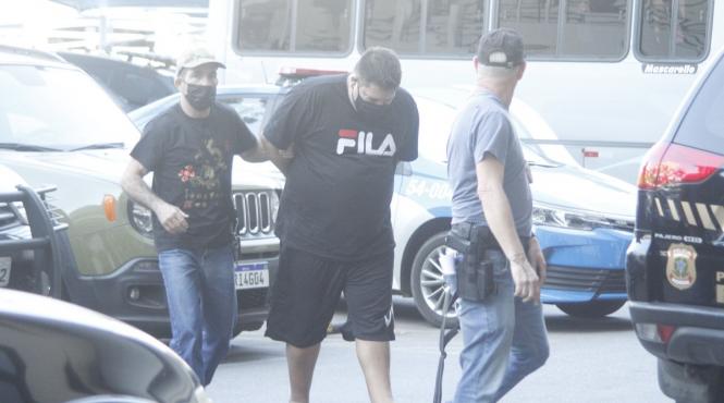 zeci brazilieni ucisi raiduri politie