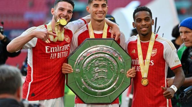 arsenal castigat community shield fata man city