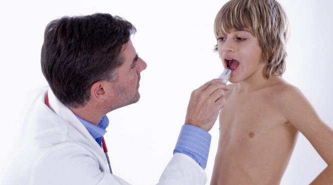rosu gat prescriere antibiotice degeaba sfaturi pediatru faringita