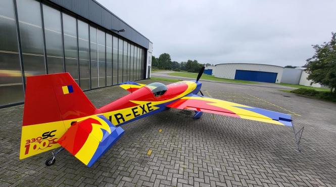 aeronava extra 330sc flota aeroclubul romania