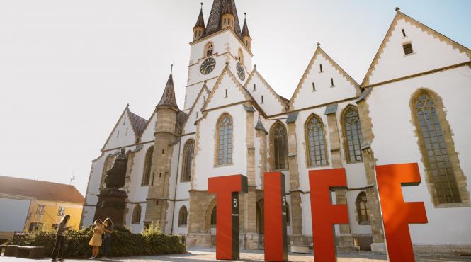 weekend prelungit de filme tiff revine la sibiu intre 7 si 10 septembrie