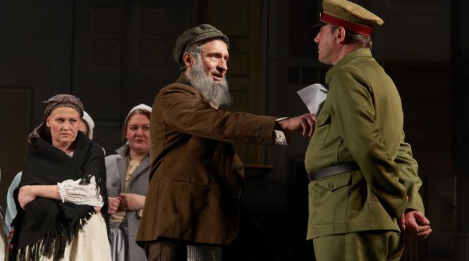 un program bogat in spectacole in luna septembrie la teatrul maghiar de stat cluj