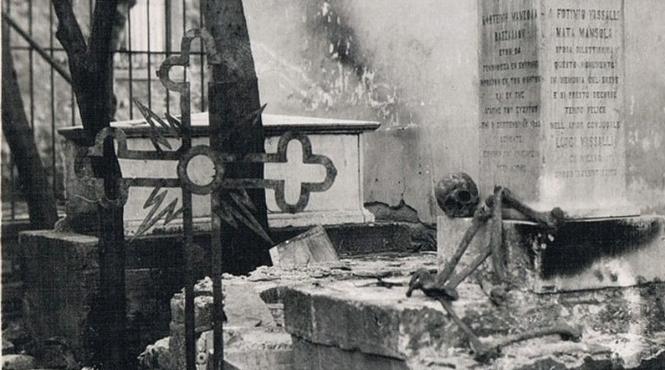 masacru smirna crestini arsi turci