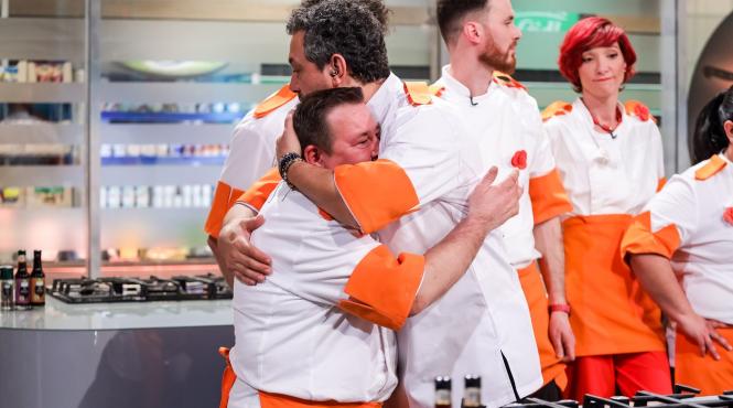 debut spectaculos al confruntarilor chefi la cutite primul battle lider incontestabil de audienta si record in acest sezon