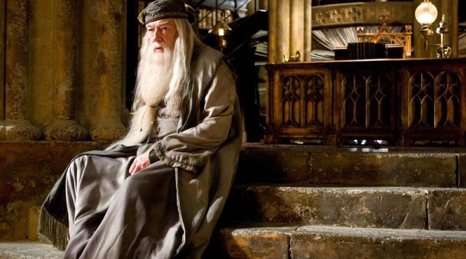 sir michael gambon murit vedeta harry potter dumbledore