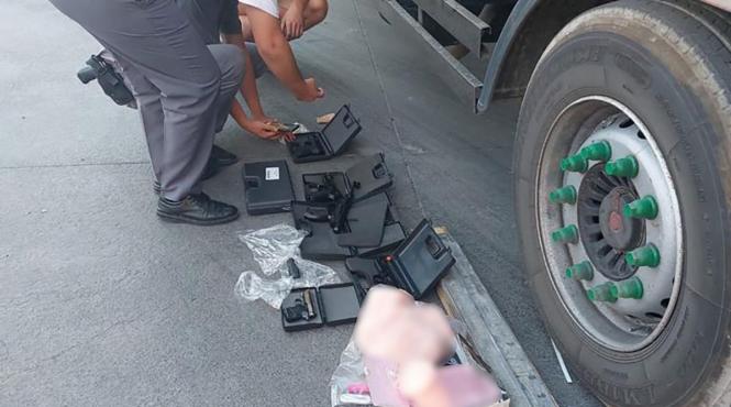 peste 1 500 arme neletale descoperite politistii frontiera camion isaccea