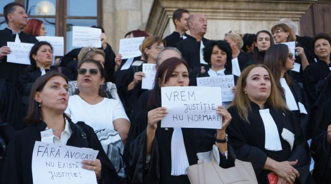 ministerul justitiei bani alina gorghiu fond rezerva guvern