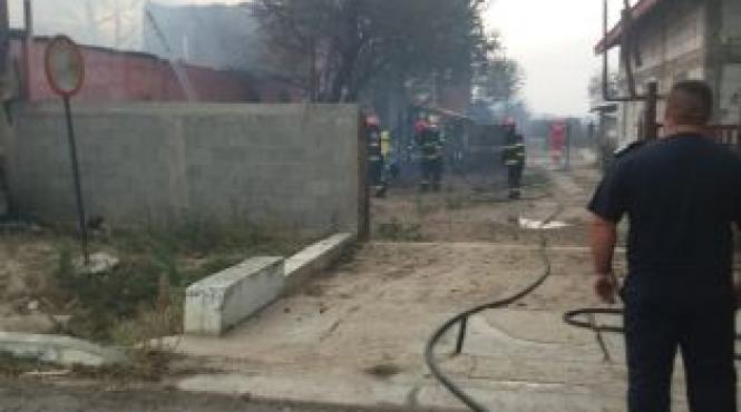 incendiu vegetatie isu dolj persoane intoxicate