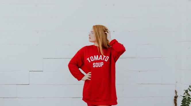 colantii de dama de la birou la cocktail piesa vestimentara care defineste femeia moderna