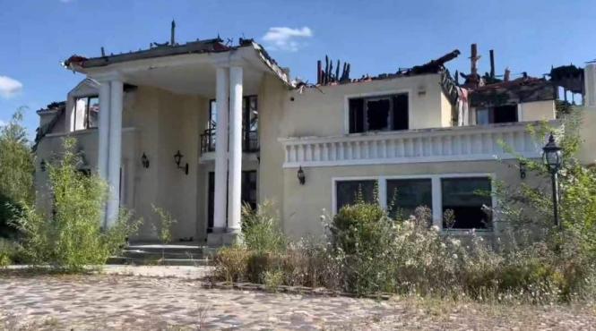 palat izvorani irinel columbeanu multe amintiri frumoase