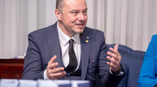 dragos catalin tenita reper dacian ciolos modificare lege alegeri scutire semnaturi