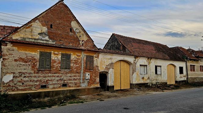 numar romani scadere 2023 fata 2022 proces imbatranire accentuat